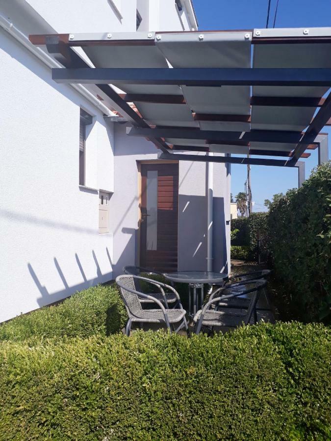 Guest House Perica Zara Esterno foto